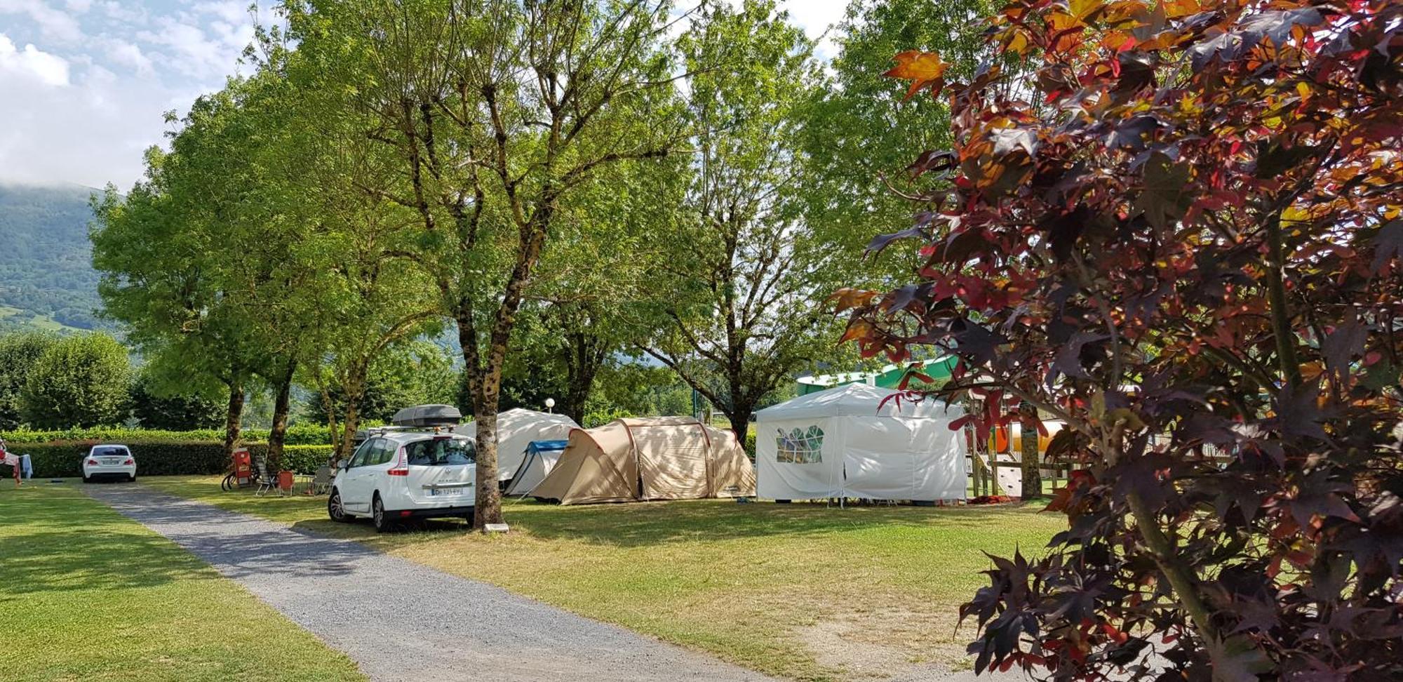 Camping Familial - Parc Aquatique - Grande Aire De Jeux A La Montagne Agos-Vidalos Exterior foto